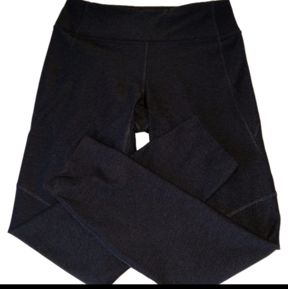 Outdoor Voices Dark Gray Cropped Leggings Medium - Picture 6 of 7